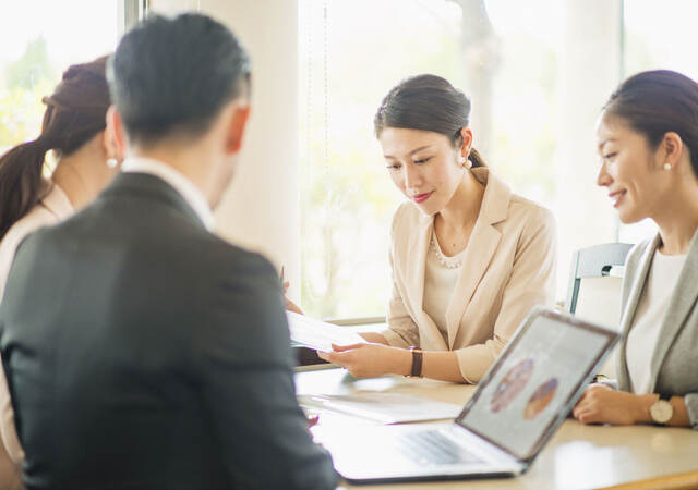 Business people meeting at café